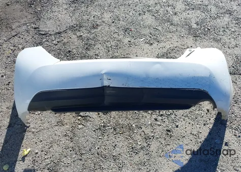 2018 Toyota Corolla Le z USA, uszkodzony, nr VIN 2T1BURHE1JC123850